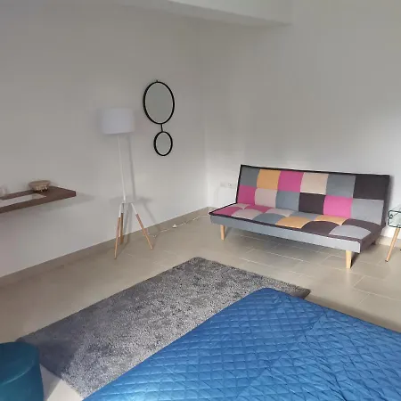Bed & Breakfast Montesarchiorooms *